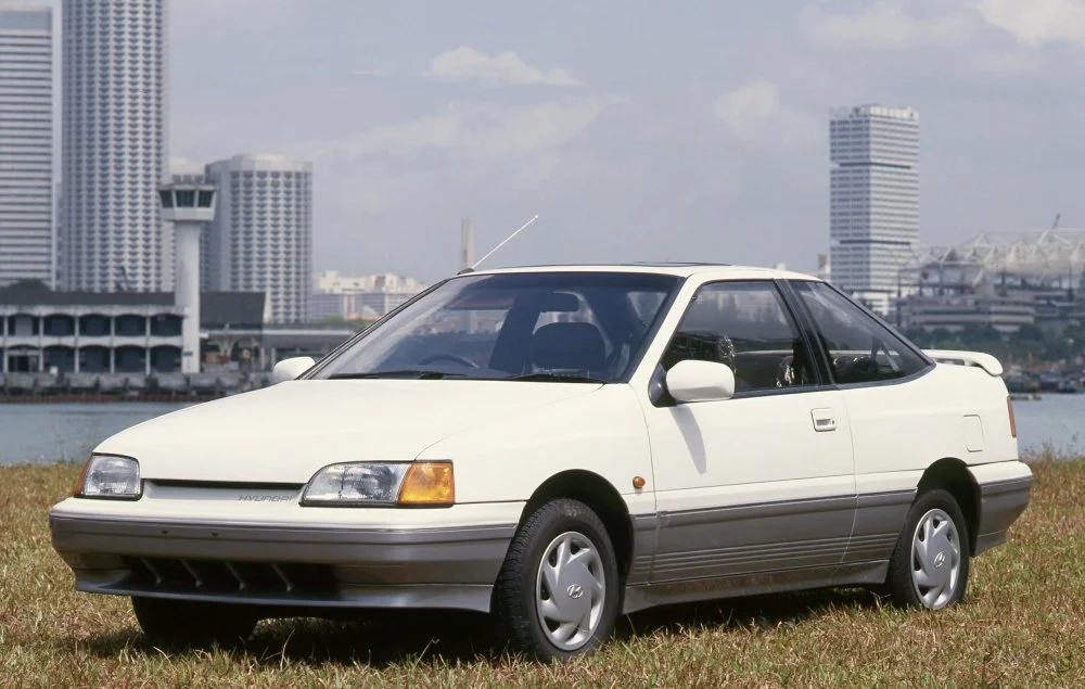 Heritage_Scoupe_Outside_shot04_08.jpg?type=w1200