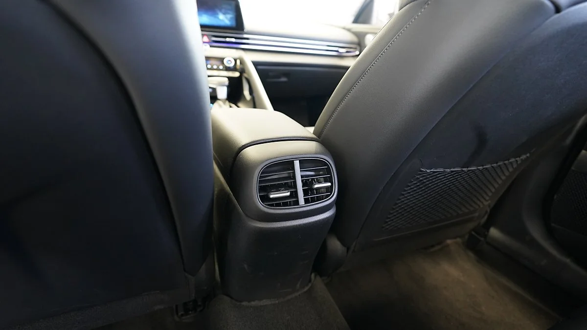 DSC01920.JPG?type=w1200