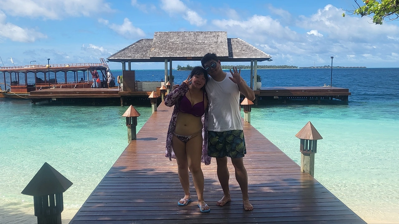 몰디브 2 메인제티앞에서.jpeg