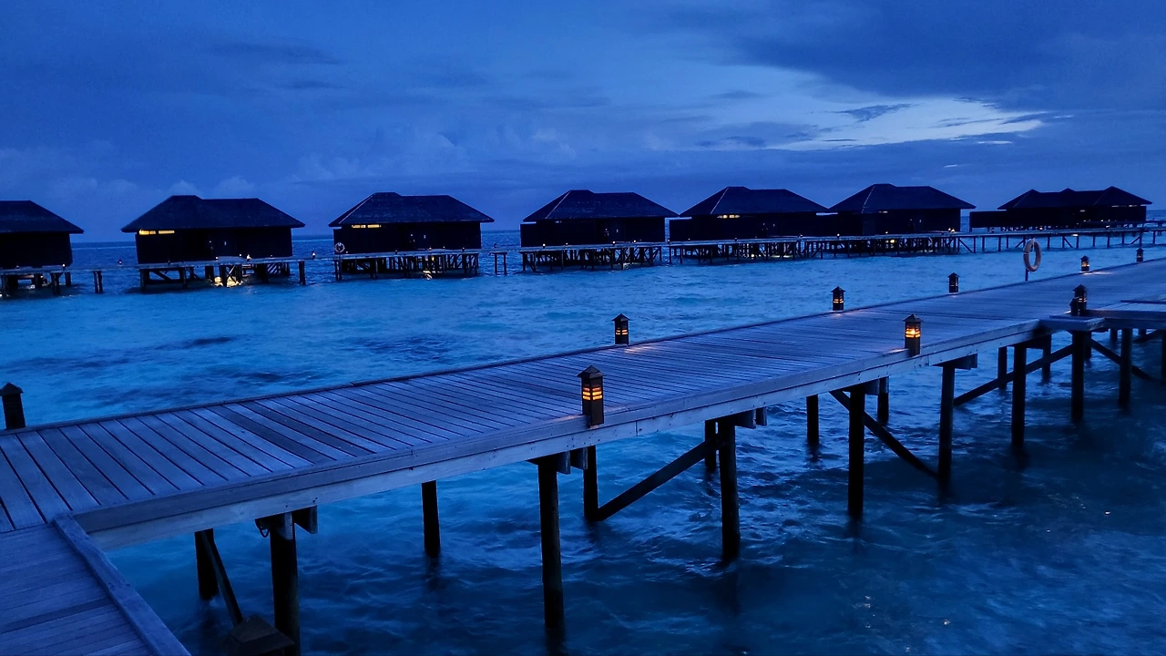 몰디브2 저녁먹으러 가는 첫날.jpeg