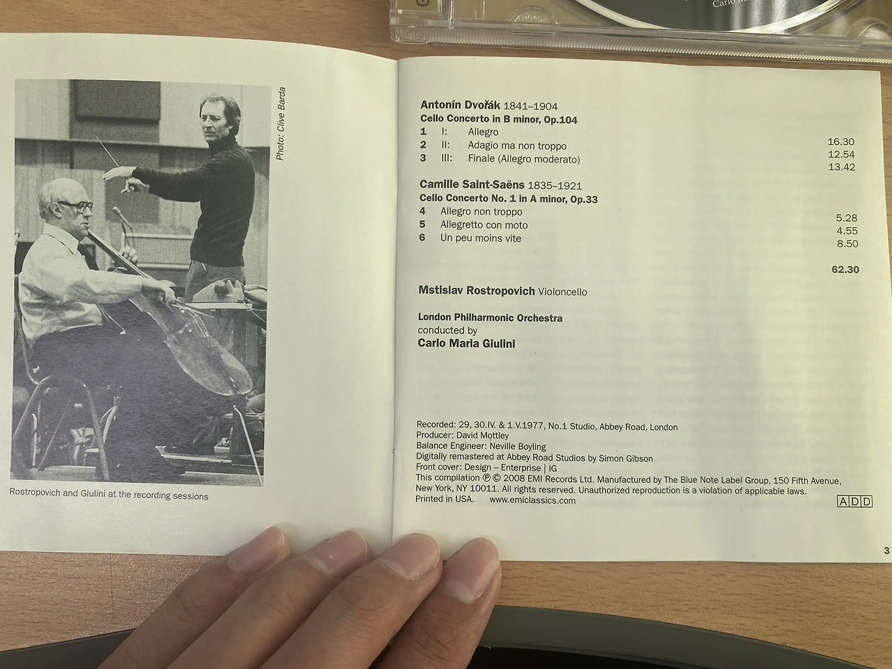 oWfJDmpbHf_ZUndulZo_X8ZwvPU