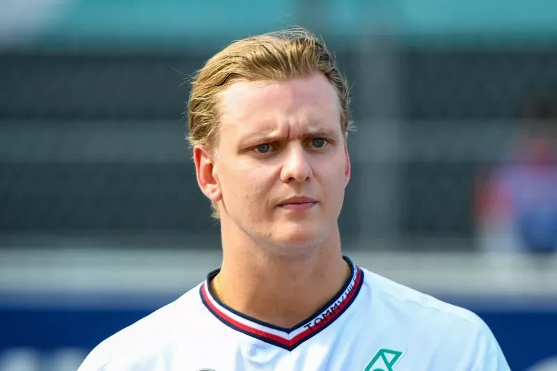 m0go52lw6fjy71w8u9w9hap2f9c4