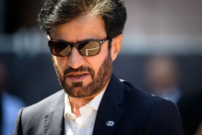 qjkk4bavz548119kekmk589avaw3