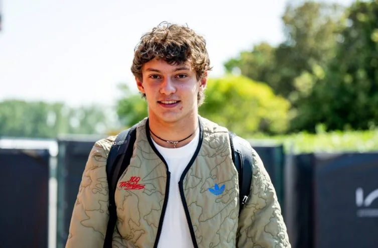 76j8tlxkjnjno8zwrwnrtyw2i701