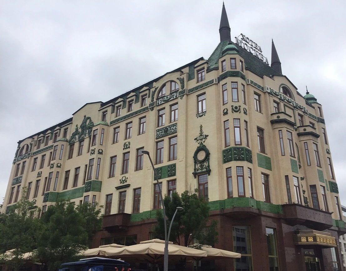 hotel-moskva.jpg?w=1200&h=-1&s=1