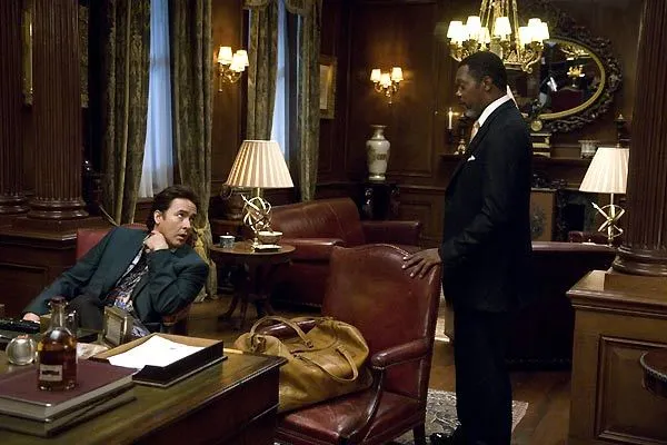 영화_1408_사무엘L잭슨.jfif