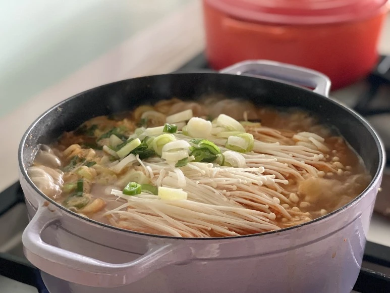 (%EC%82%AC%EC%A7%846_-%EC%B0%A8%EC%84%B8%EB%A5%B4_24cm%EC%82%AC%EC%9D%B4%EC%A6%88_%EB%9D%BC%EB%B2%A4%EB%8D%94_%EC%BB%AC%EB%9F%AC2).JPG?type=w773