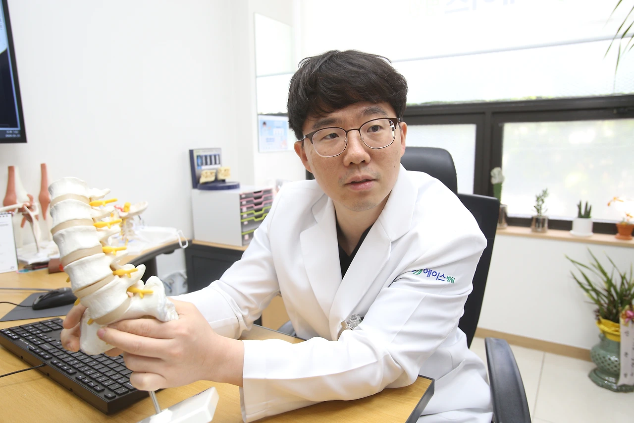 원장진료1 (27).JPG