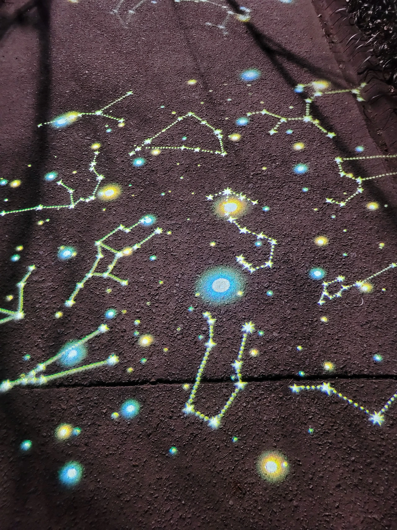 IgT3vPGeG4YfsK-_R-HigE7ojhc