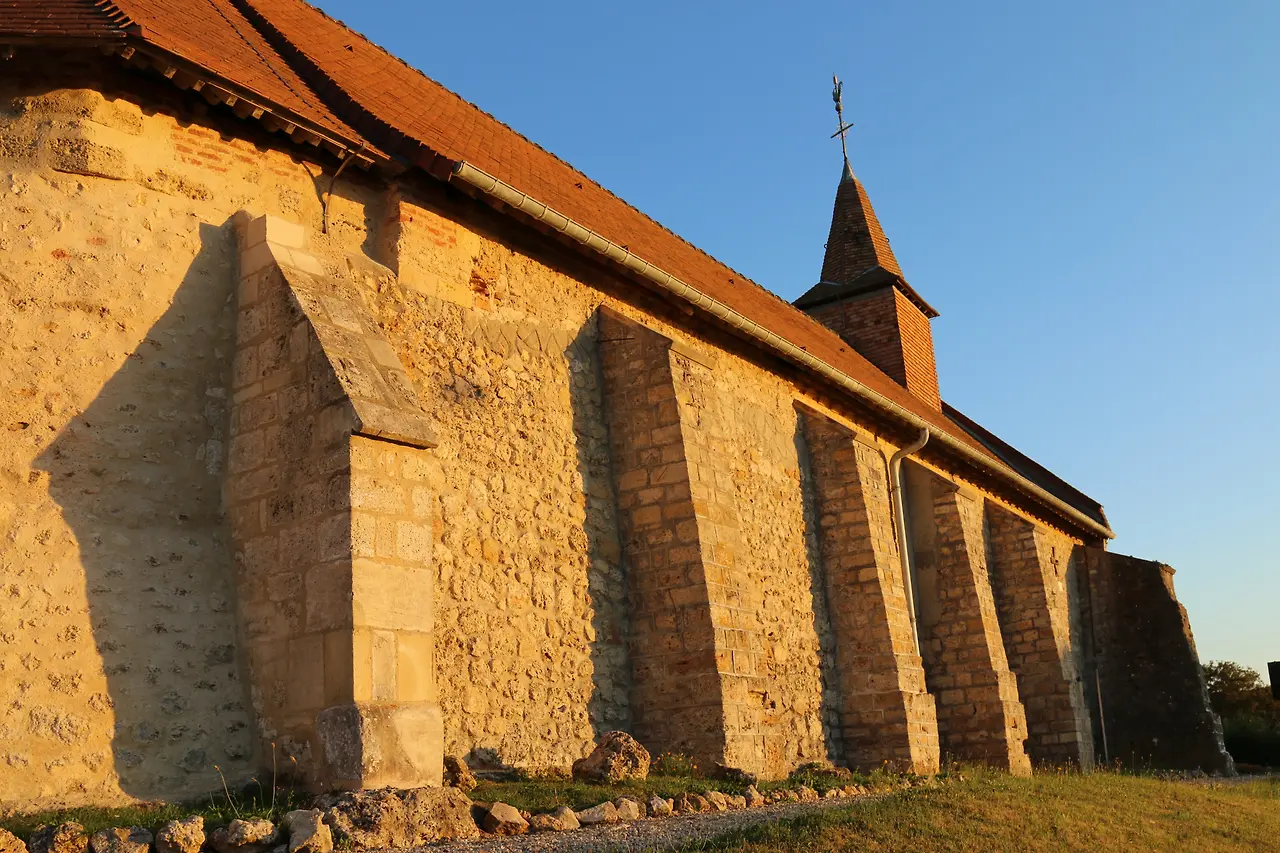 Benerville-sur-Mer, Église Saint Christophe 2.jpeg
