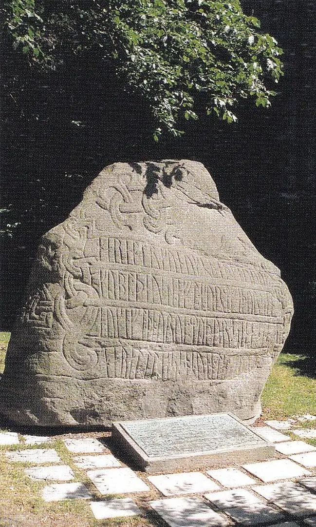 144 - Copie de la pierre.JPG