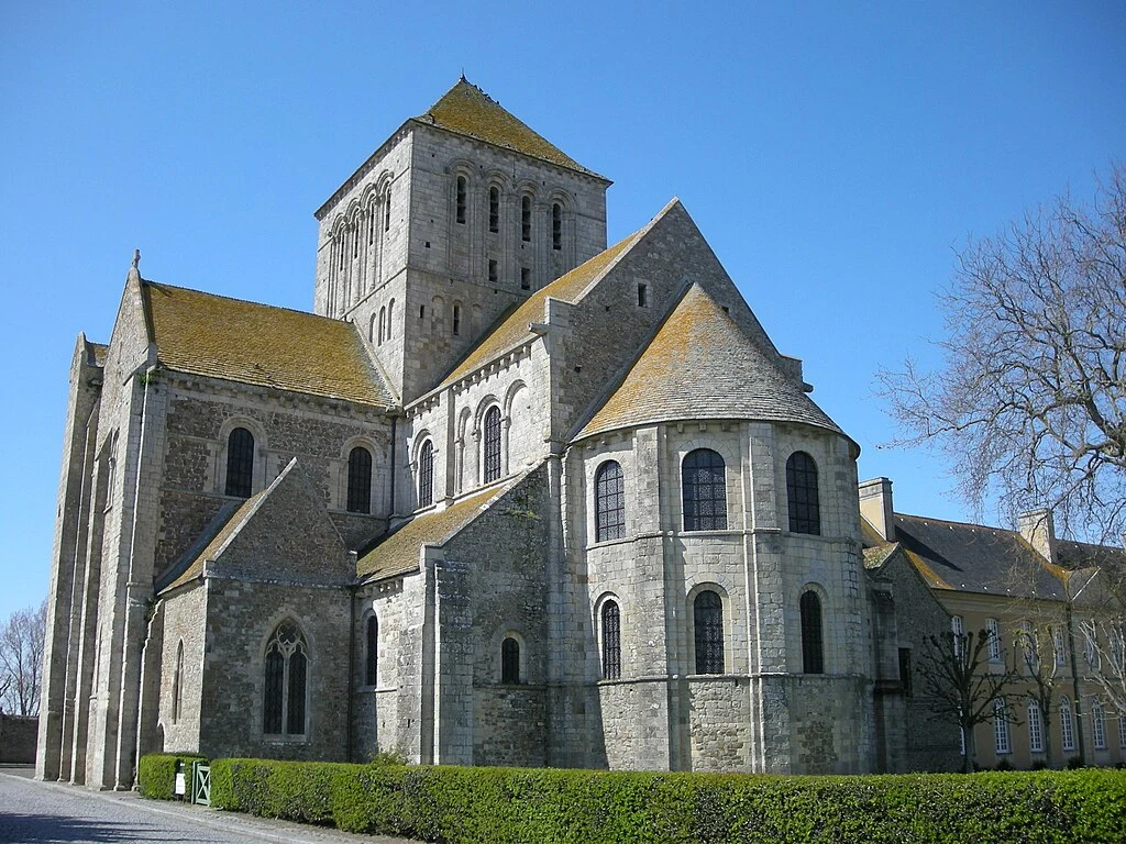 6-7 Abbaye de Lessay (département de la Manche).JPG