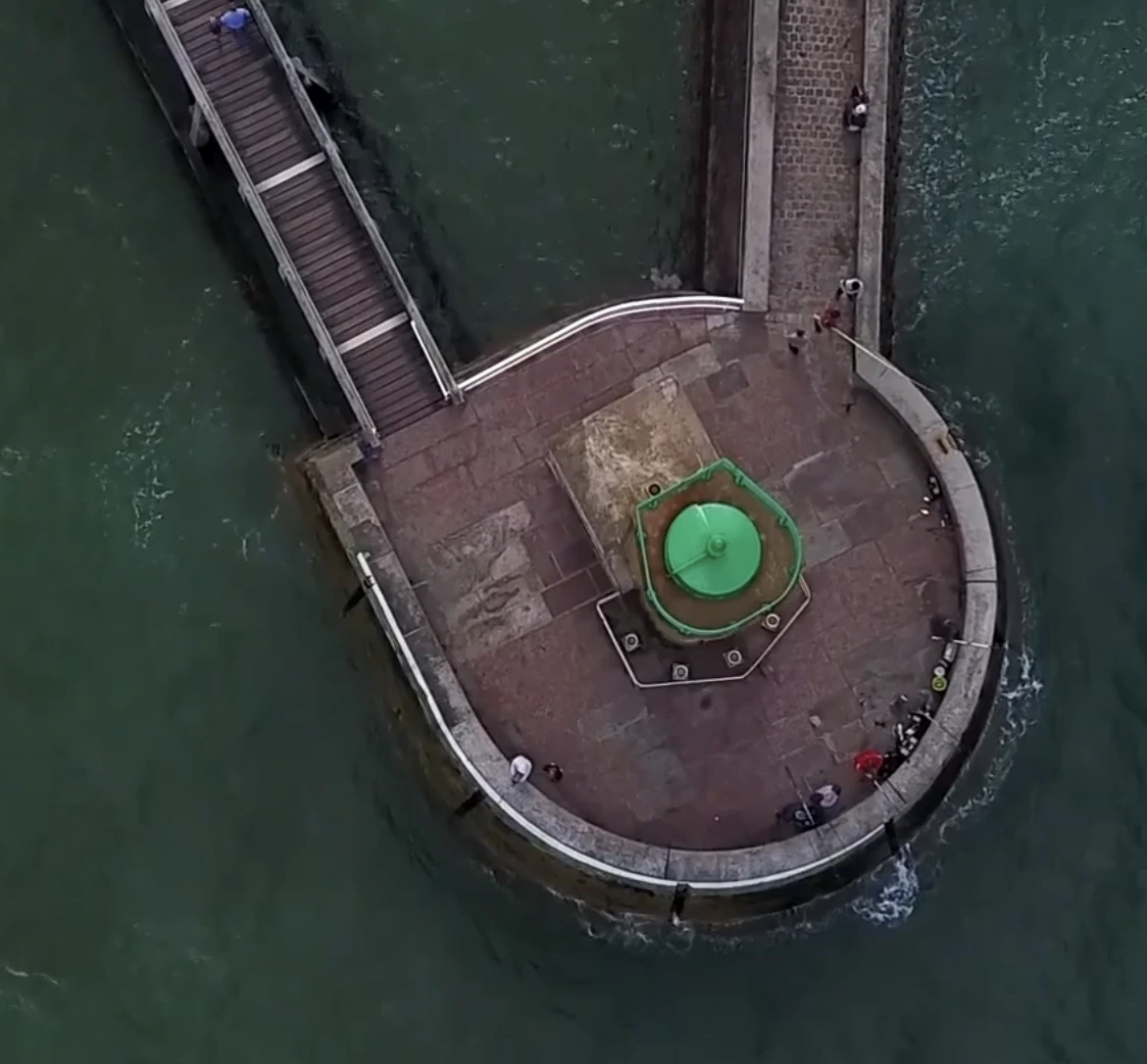 Phare de Fecamp 4.PNG