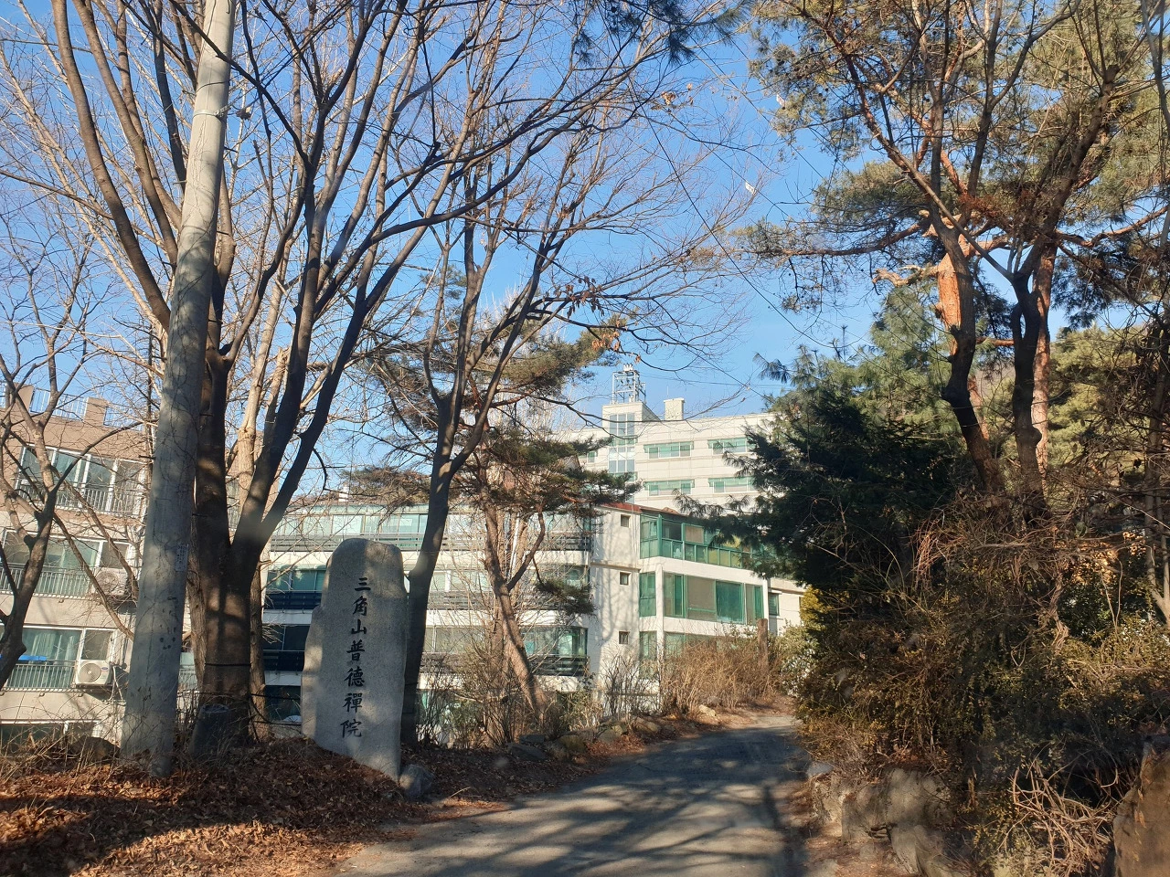 vz-0J6cRKQgO0Di7M1t-JHTvqac