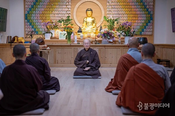 38623_24374_2456.jpg?type=w1600