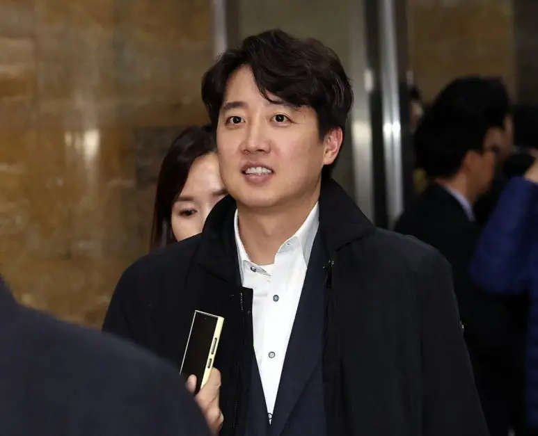 ZN.38902040.1.jpg?type=w773