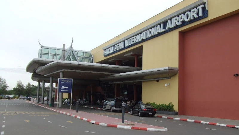 800px-Phnom_penh_airport.jfif