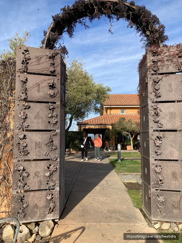 SE-7e9c8f58-7d34-4807-94d0-ea4bf634731a.jpg?type=w773