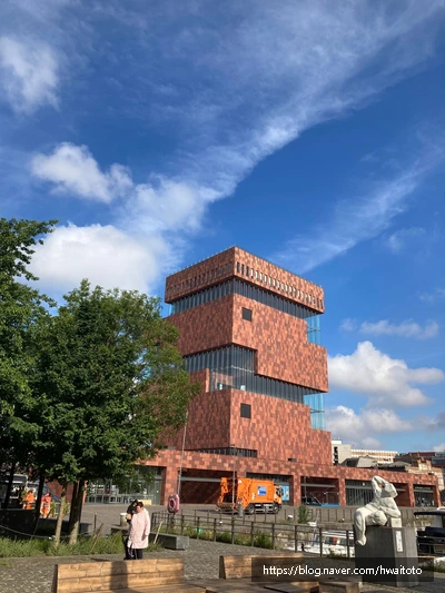 SE-96a01634-32f6-44f5-aca3-bf132027bad7.jpg?type=w773