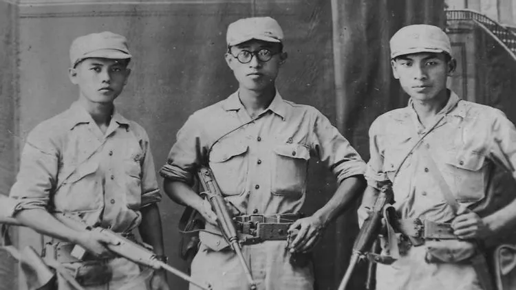 16-3 장준하김준엽광복군.jfif