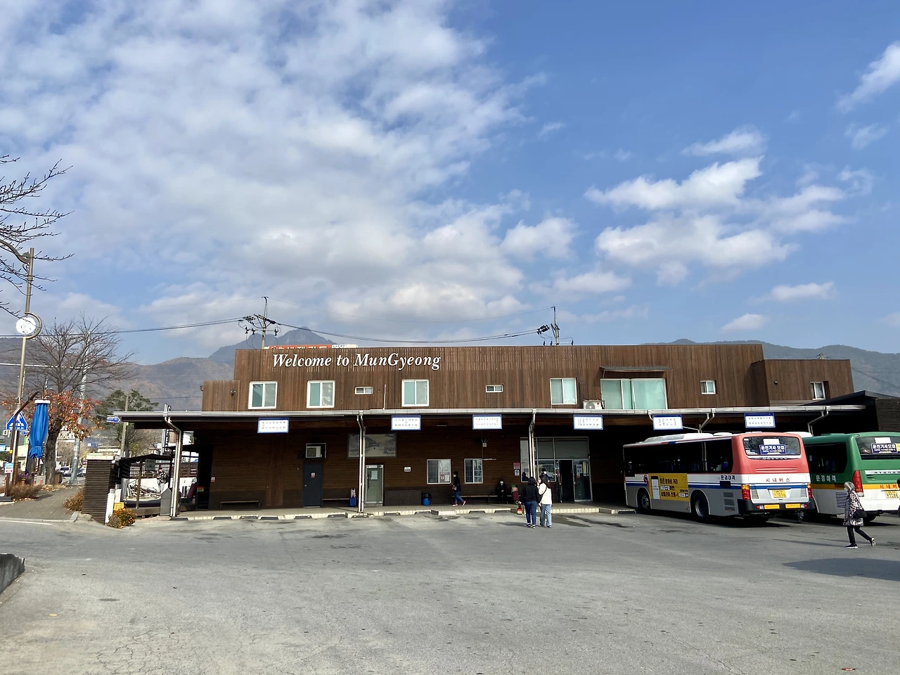 02_문경버스.heic