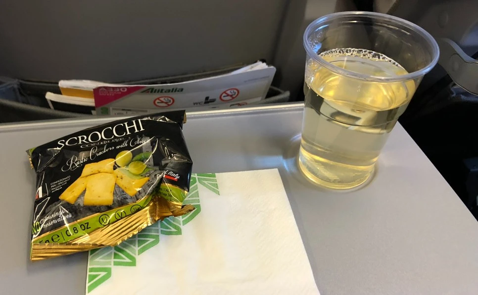 SE-ebd42bfc-ffa9-4e07-addf-a45c1a743c39.jpg?type=w966