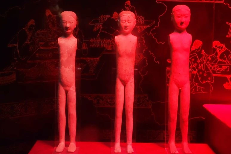 수정_양릉_병마용_환관여자남자.jfif