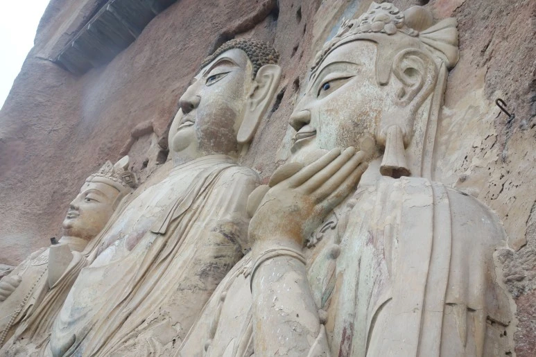 맥적산_동벽_제13굴_수나라_수정.jfif