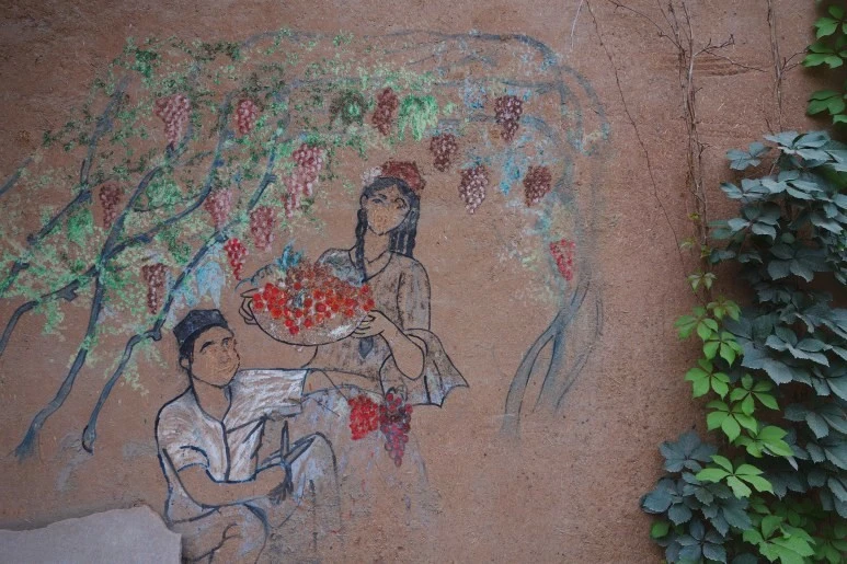 벽화_포도_수정.jfif