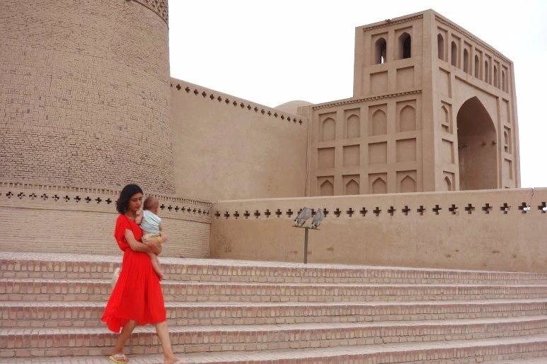 소공탑사원_사람_수정.jfif