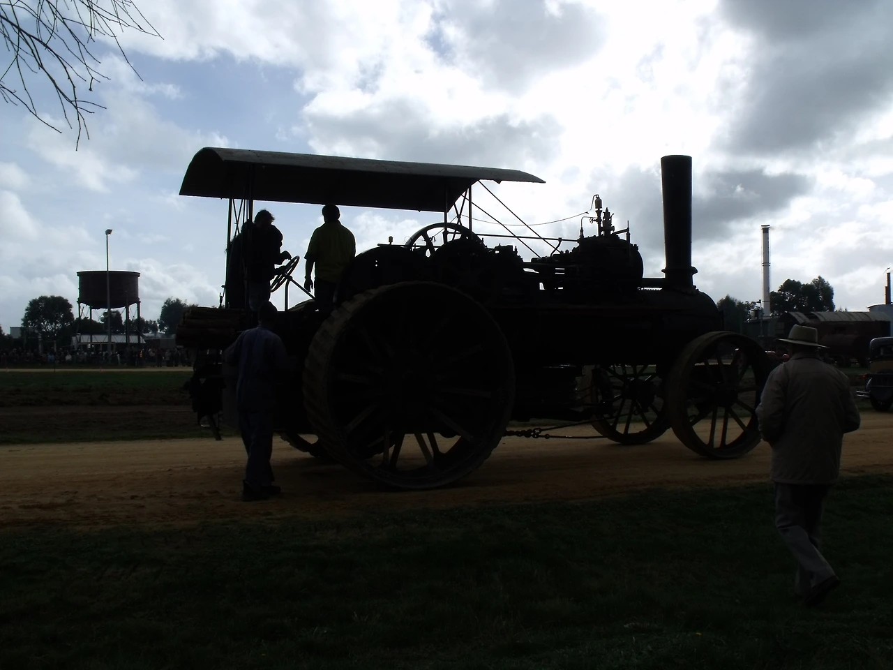 2010_0502steamrally0100.JPG