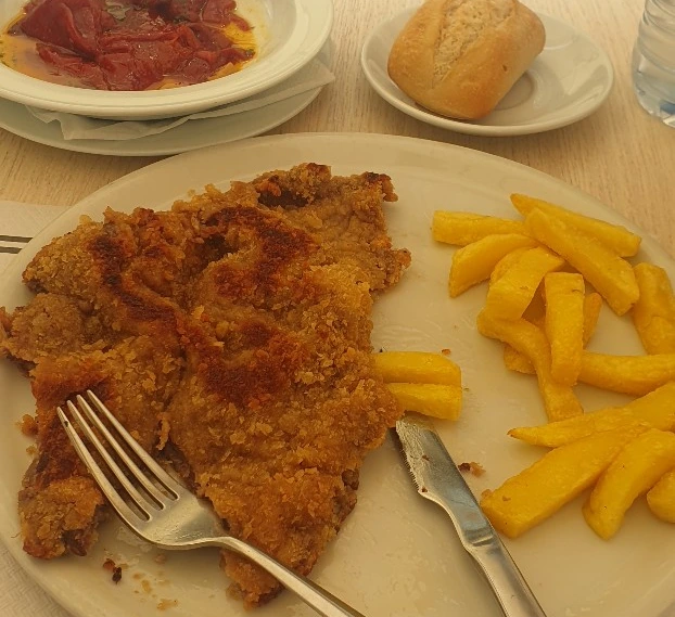 SE-005d0779-c0bd-4bf2-a17b-3b4a304d8f30.jpg?type=w1