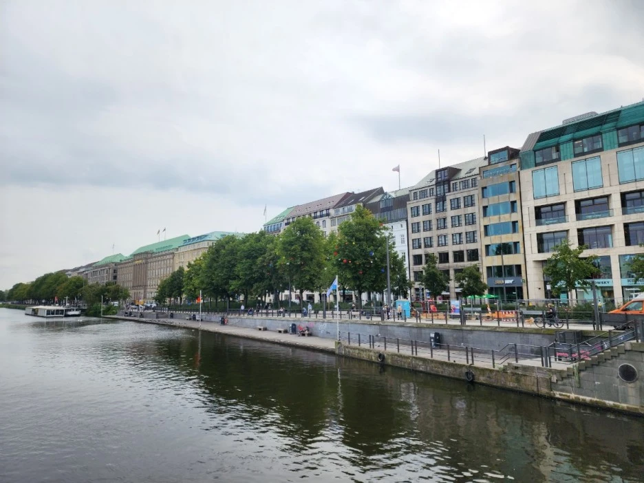 KakaoTalk_20230831_214146294_05.jpg?type=w1