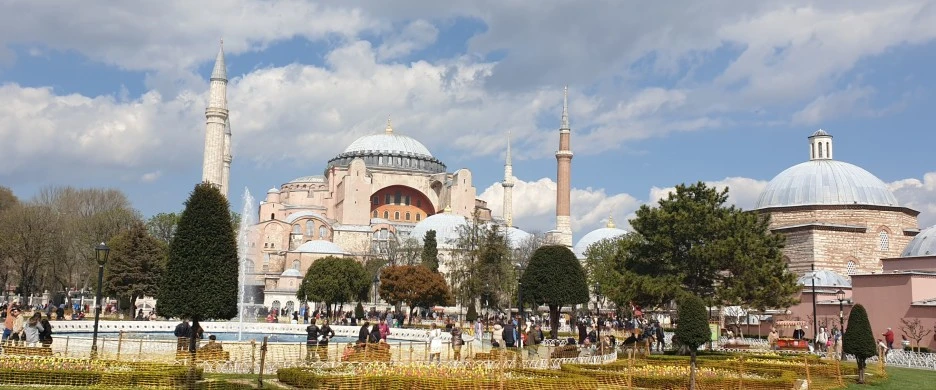 SE-35a85d9c-1172-4fb1-a94c-b82eecd27305.jpg?type=w1