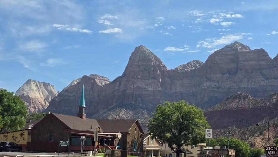 KakaoTalk_20250818_065906819_05.jpg?type=w1