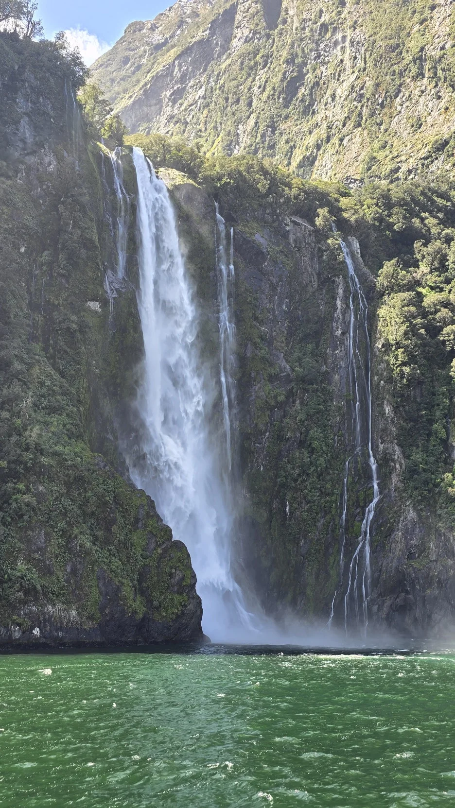 KakaoTalk_20251102_125710007_15.jpg?type=w1