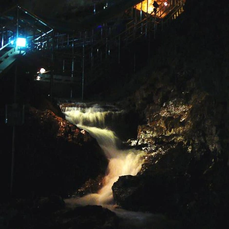 SE-759dfde2-757f-464e-9370-c5a2408e9f6b.jpg?type=w1