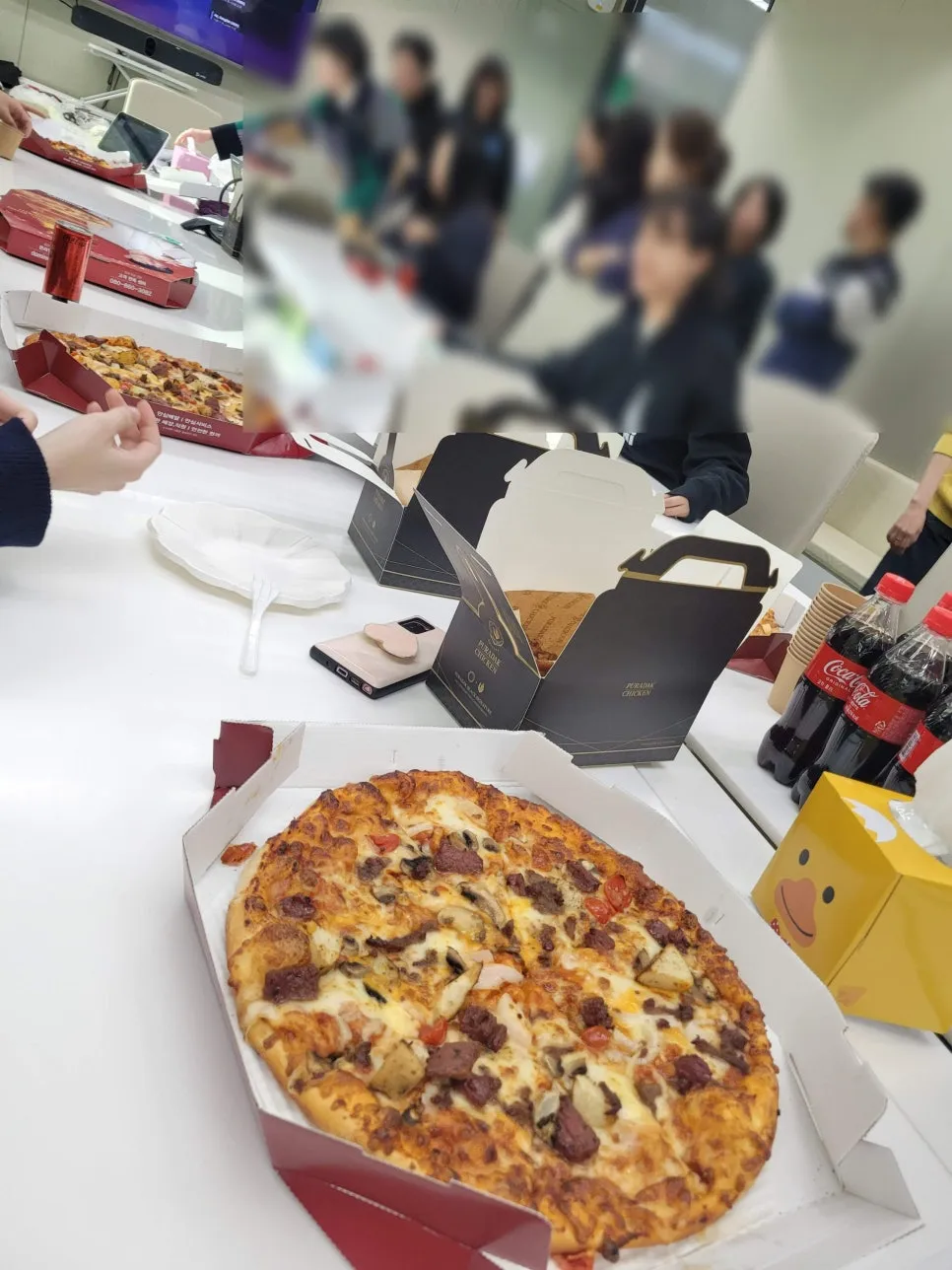 SE-985537a8-02cc-4a98-8ac6-d3f3f12c453b.jpg?type=w966