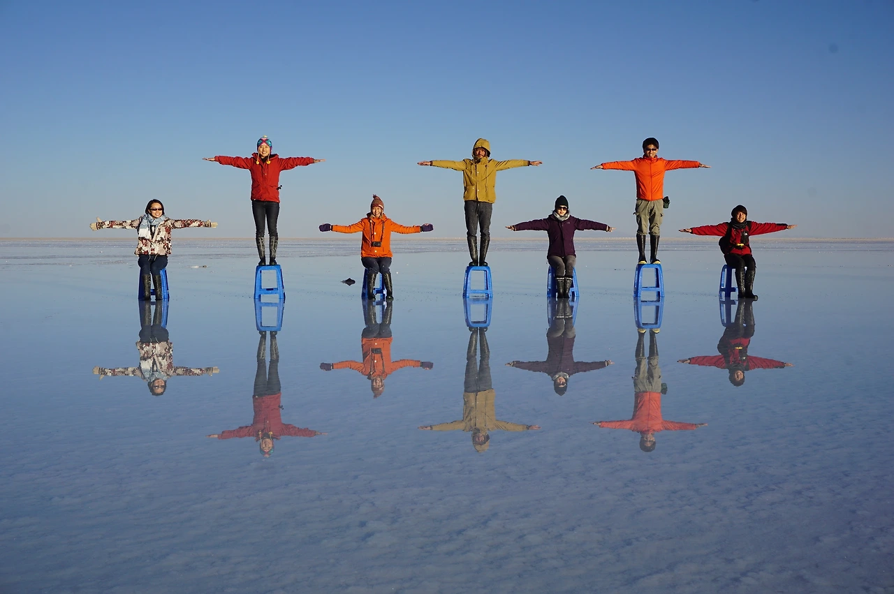 우유니 단체.JPG