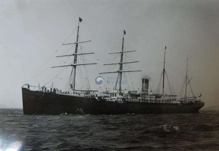 1_%EA%B0%A4%EB%A6%AD%ED%98%B8.jpg?type=w1