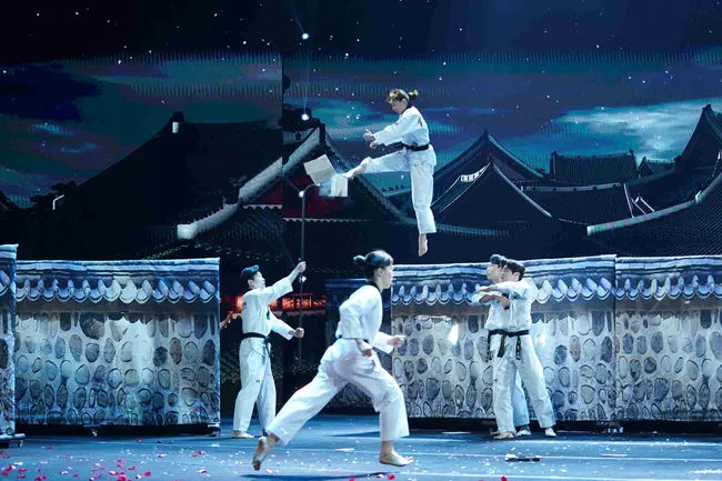 CBS_%EA%B5%AD%EA%B8%B0%EC%9B%90_%EC%8B%9C%EB%B2%94%EB%8B%A8.jpg?type=w1