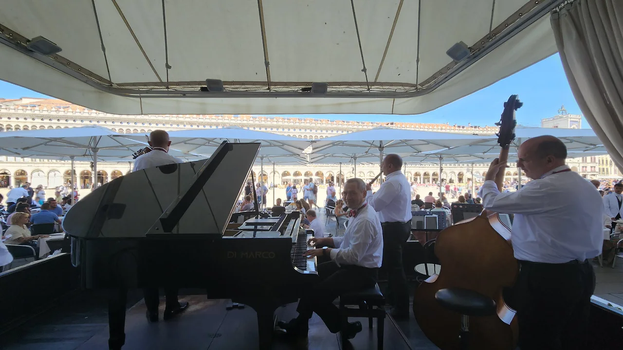 KakaoTalk_Photo_2022-08-26-11-12-57 001.jpeg