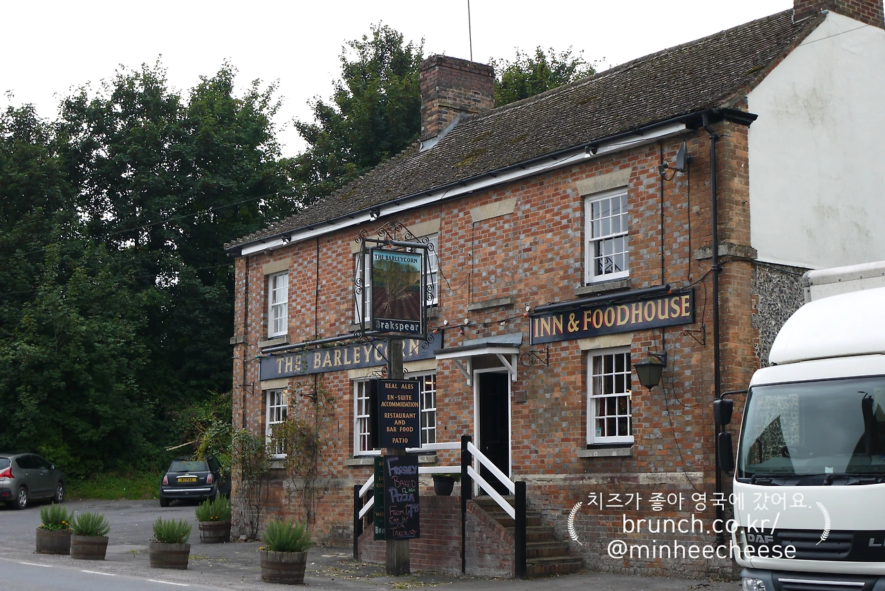 영국 시골및 펍 사진 (42)-1.JPG
