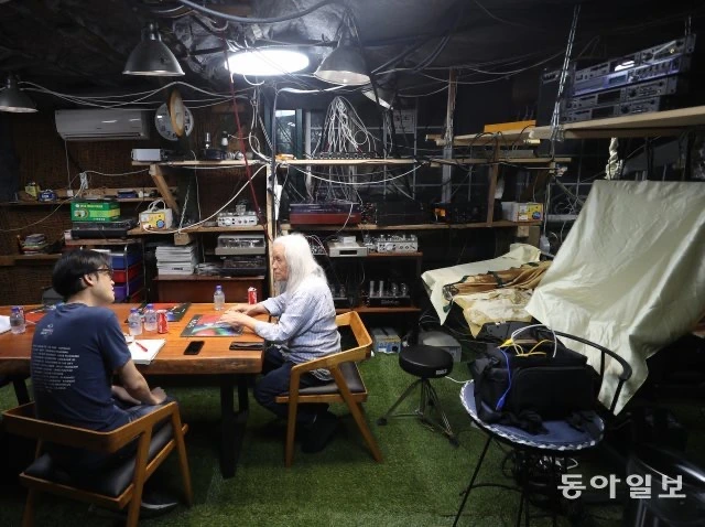 신중현 작업실.JPG