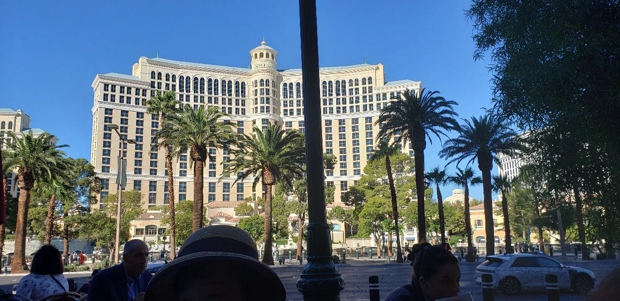 g_1ggUd018svc1liwsn6vurvr9_s7k4b1.jpg?type=e1920_std