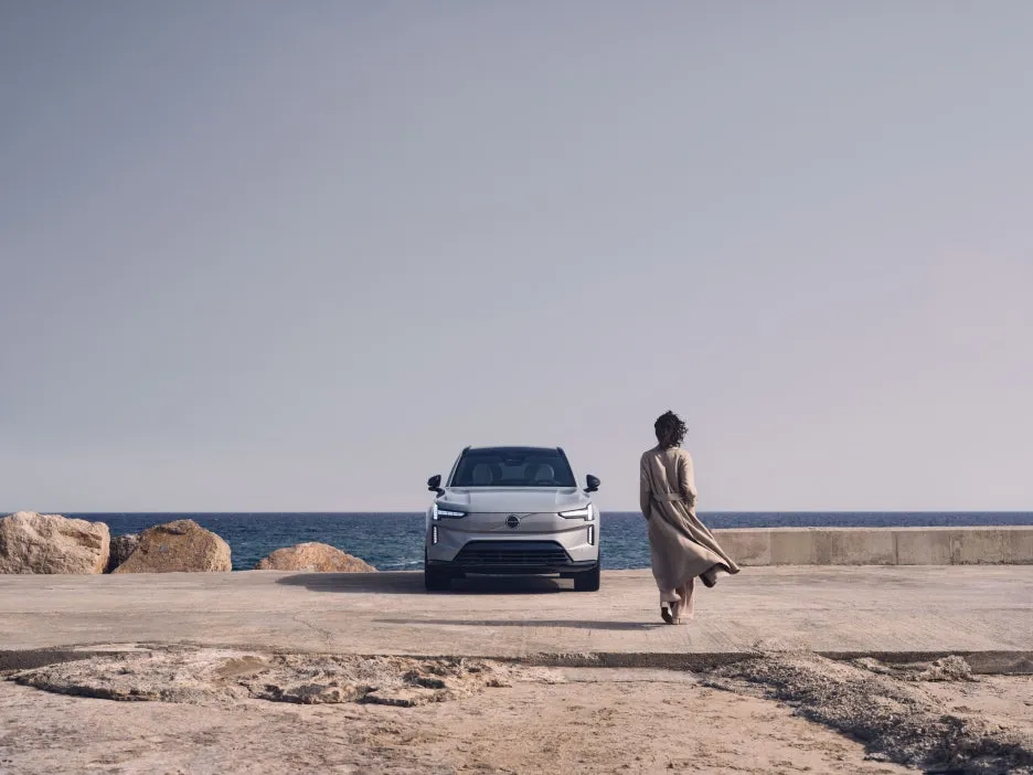 JPG_Full-STE_1104_EX90_Talent_no-lidar.jpg?type=w1