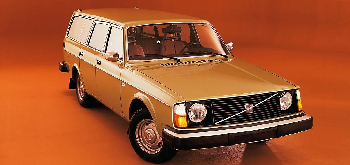 28_volvo_245_large.jpg?type=w1200