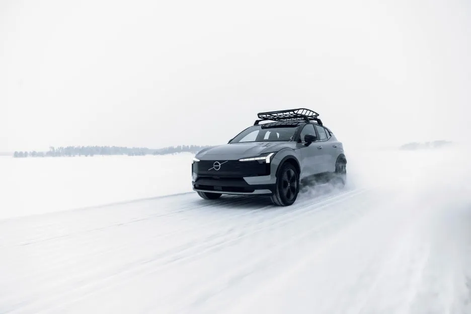 339684_Volvo_EX30_Cross_Country_exterior.jpg?type=w1