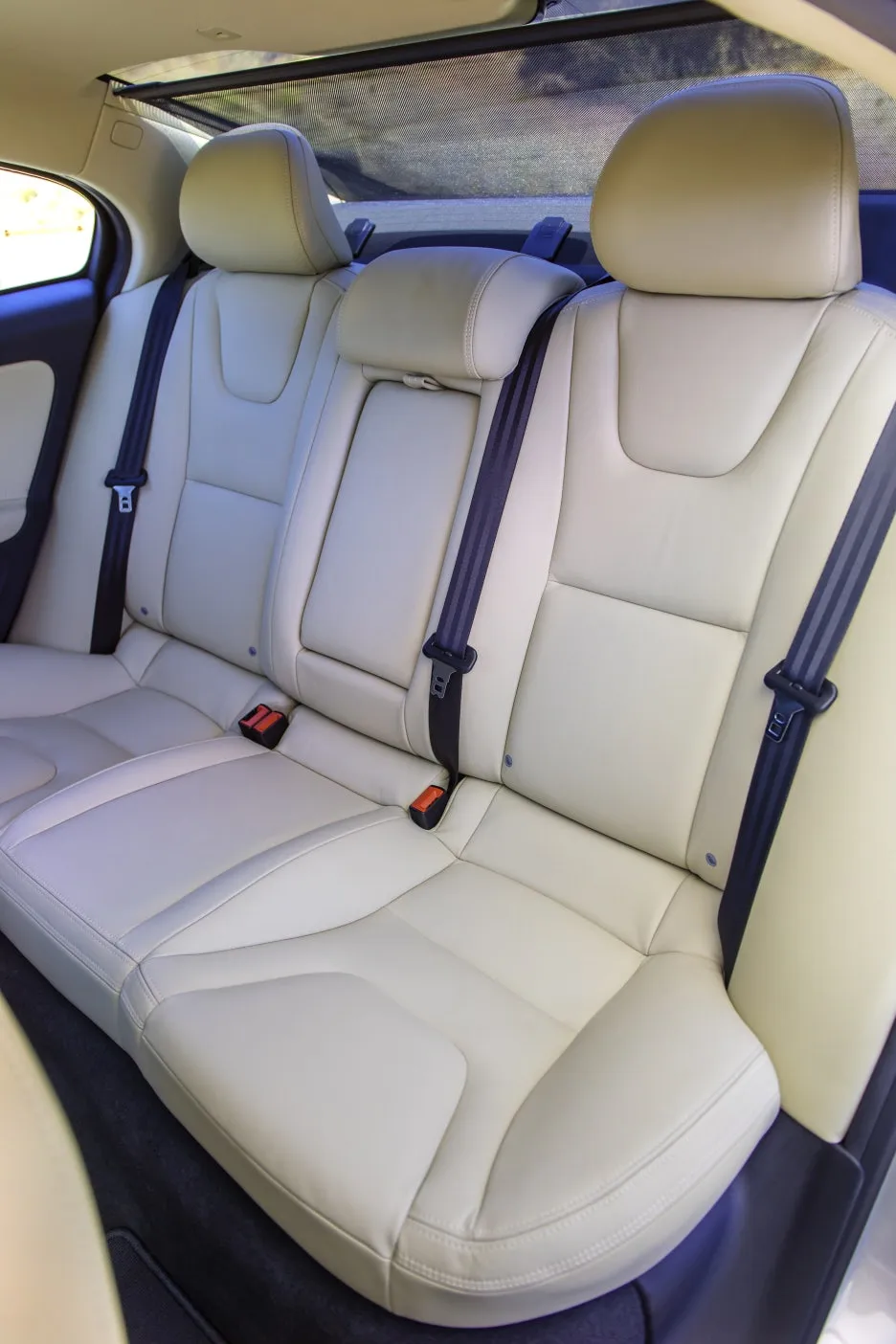 Volvo_S60_Inscription.jpg?type=w1