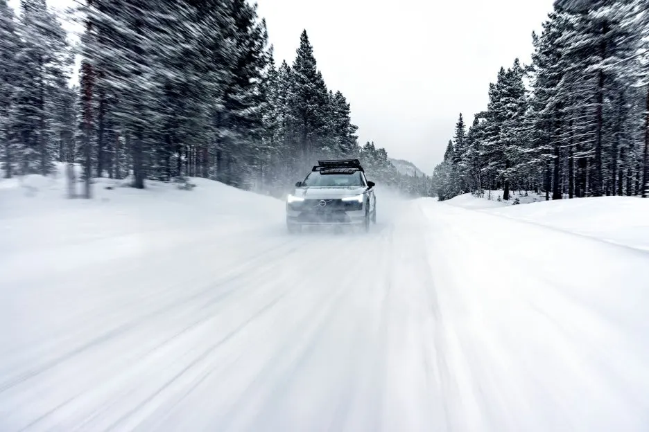 339698_Volvo_EX30_Cross_Country_exterior.jpg?type=w1